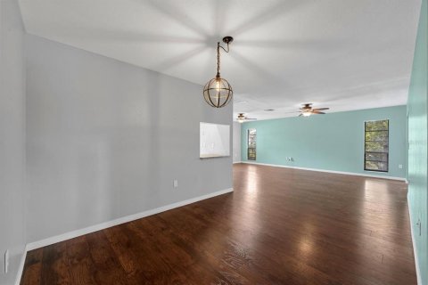 Villa ou maison à vendre à Port Richey, Floride: 2 chambres, 140.28 m2 № 2354445 - photo 17
