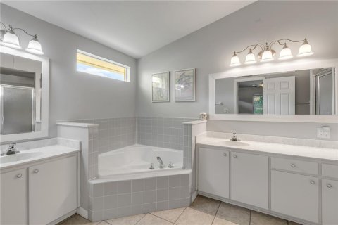 Casa en venta en New Smyrna Beach, Florida, 4 dormitorios, 187.94 m2 № 1615970 - foto 27
