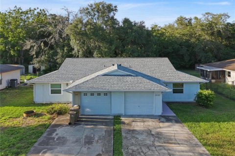 Touwnhouse à Leesburg, Floride 4 chambres, 133.59 m2 № 2308833