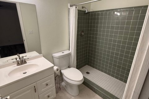 Villa ou maison à louer à Largo, Floride: 2 chambres, 110.83 m2 № 2297161 - photo 12