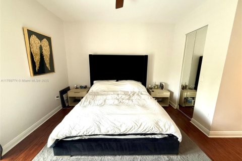 Condominio en venta en Fort Lauderdale, Florida, 3 dormitorios, 180.14 m2 № 1706211 - foto 20
