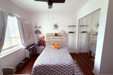 Condominio en venta en Fort Lauderdale, Florida, 3 dormitorios, 180.14 m2 № 1706211 - foto 14