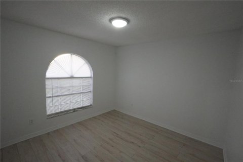 Villa ou maison à vendre à Orlando, Floride: 3 chambres, 107.4 m2 № 2406543 - photo 11