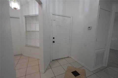 Villa ou maison à vendre à Orlando, Floride: 3 chambres, 107.4 m2 № 2406543 - photo 3
