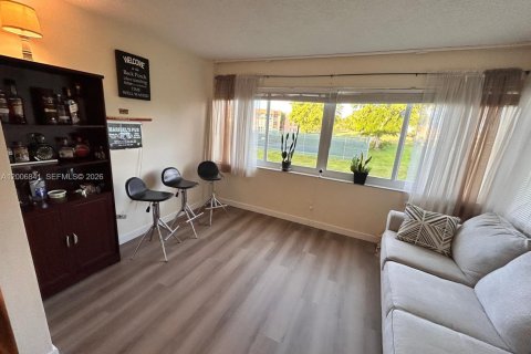Condo in Sunrise, Florida, 1 bedroom  № 2170764 - photo 5