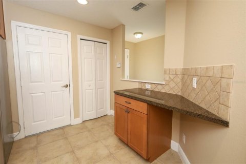Touwnhouse à vendre à Winter Springs, Floride: 3 chambres, 136.38 m2 № 2234682 - photo 10