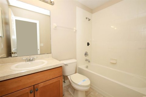 Touwnhouse à vendre à Winter Springs, Floride: 3 chambres, 136.38 m2 № 2234682 - photo 26