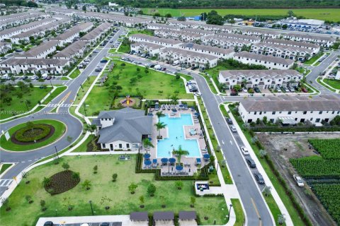 Adosado en venta en Homestead, Florida, 3 dormitorios, 169.73 m2 № 1951956 - foto 6