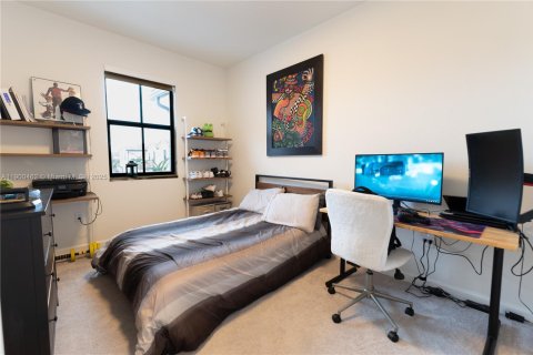 Adosado en venta en Homestead, Florida, 3 dormitorios, 169.73 m2 № 1951956 - foto 22