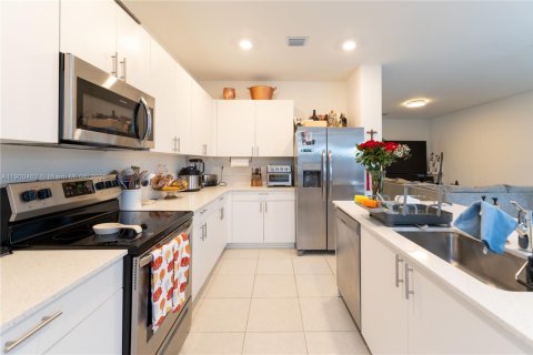 Adosado en venta en Homestead, Florida, 3 dormitorios, 169.73 m2 № 1951956 - foto 14