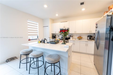 Adosado en venta en Homestead, Florida, 3 dormitorios, 169.73 m2 № 1951956 - foto 10