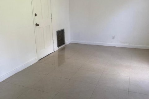 Villa ou maison à louer à Pompano Beach, Floride: 3 chambres, 168.15 m2 № 2398081 - photo 20