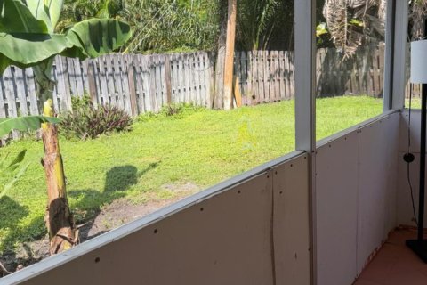 Villa ou maison à louer à Pompano Beach, Floride: 3 chambres, 168.15 m2 № 2398081 - photo 12