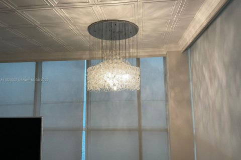 Copropriété à vendre à Miami, Floride: 1 chambre № 1796422 - photo 13