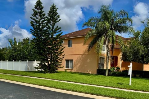 House in Land O' Lakes, Florida 6 bedrooms, 273.32 sq.m. № 1810750 - photo 28