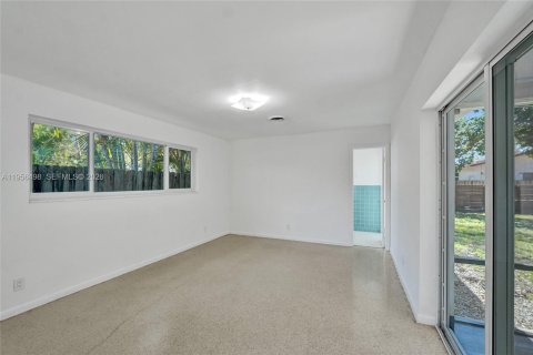 Casa en venta en Hollywood, Florida, 3 dormitorios, 140.93 m2 № 2031762 - foto 23