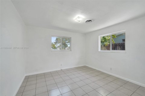 Casa en venta en Hollywood, Florida, 3 dormitorios, 140.93 m2 № 2031762 - foto 28