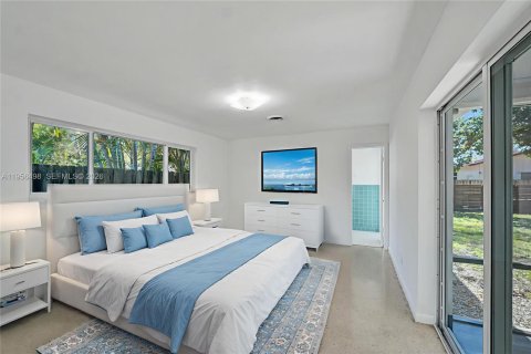 Casa en venta en Hollywood, Florida, 3 dormitorios, 140.93 m2 № 2031762 - foto 19