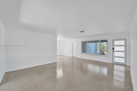 Casa en venta en Hollywood, Florida, 3 dormitorios, 140.93 m2 № 2031762 - foto 12