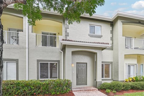 Townhouse in Homestead, Florida 3 bedrooms, 176.98 sq.m. № 1816477 - photo 2