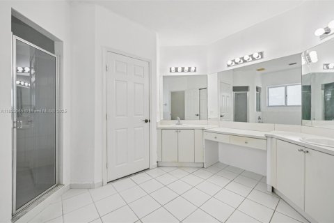Townhouse in Homestead, Florida 3 bedrooms, 176.98 sq.m. № 1816477 - photo 24