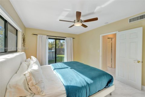 Купить виллу или дом в Холливуд, Флорида 3 спальни, 167.6м2, № 2006425 - фото 24