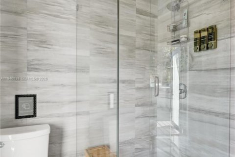 Купить виллу или дом в Холливуд, Флорида 3 спальни, 167.6м2, № 2006425 - фото 30