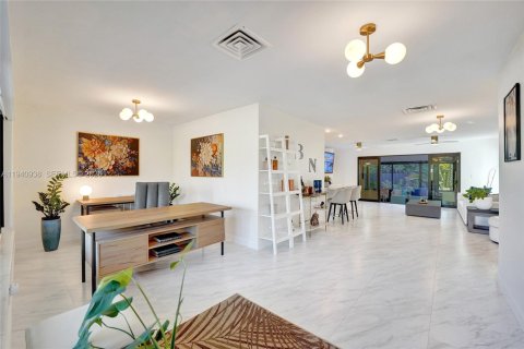 Купить виллу или дом в Холливуд, Флорида 3 спальни, 167.6м2, № 2006425 - фото 6