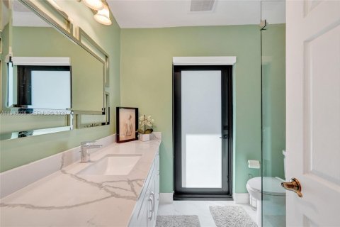 Купить виллу или дом в Холливуд, Флорида 3 спальни, 167.6м2, № 2006425 - фото 28