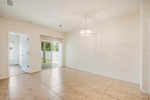 Casa en venta en Haines City, Florida, 3 dormitorios, 121.79 m2 № 2220170 - foto 10