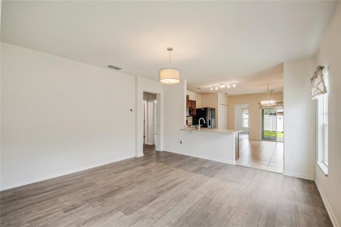 Casa en venta en Haines City, Florida, 3 dormitorios, 121.79 m2 № 2220170 - foto 15