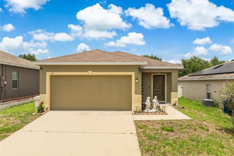 Casa en Haines City, Florida 3 dormitorios, 121.79 m2 № 2220170