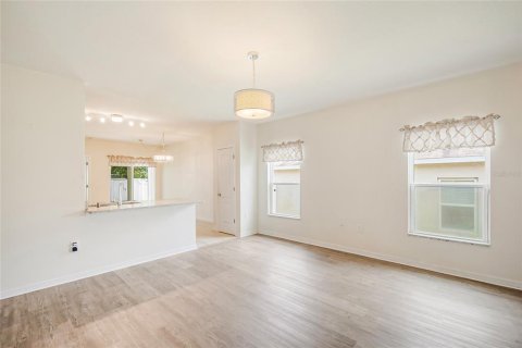 Casa en venta en Haines City, Florida, 3 dormitorios, 121.79 m2 № 2220170 - foto 11