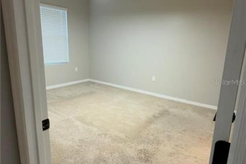 Villa ou maison à louer à Kissimmee, Floride: 4 chambres, 171.5 m2 № 2425800 - photo 21