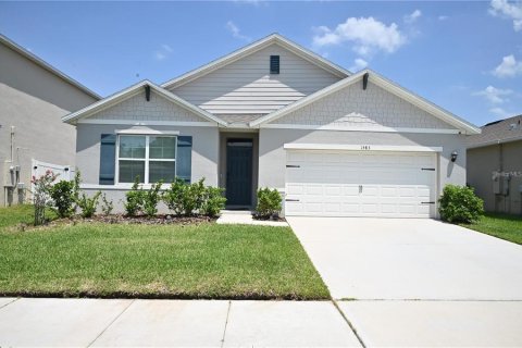 Villa ou maison à Kissimmee, Floride 4 chambres, 171.5 m2 № 2425800