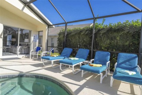 Casa en venta en Kissimmee, Florida, 4 dormitorios, 534.19 m2 № 2018171 - foto 4