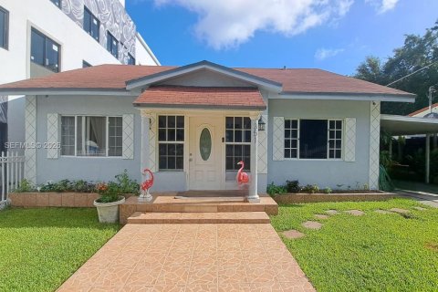 House in Miami, Florida 3 bedrooms, 154.22 sq.m. № 2087083