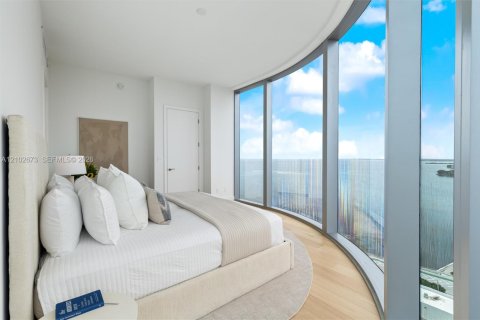 Copropriété à louer à Miami, Floride: 3 chambres, 180.79 m2 № 2405806 - photo 14