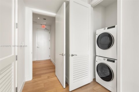 Copropriété à louer à Miami, Floride: 3 chambres, 180.79 m2 № 2405806 - photo 29