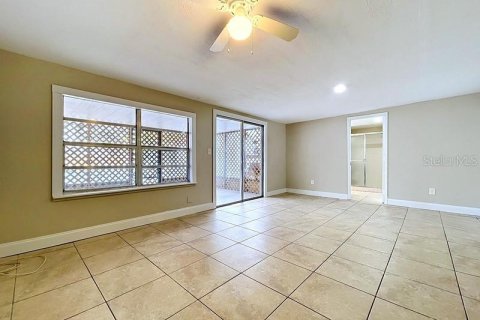 Villa ou maison à vendre à Saint Petersburg, Floride: 4 chambres, 136.1 m2 № 2231990 - photo 14