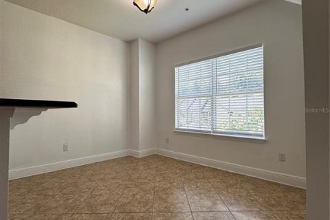 Condominio en venta en Orlando, Florida, 3 dormitorios, 129.88 m2 № 1839984 - foto 3