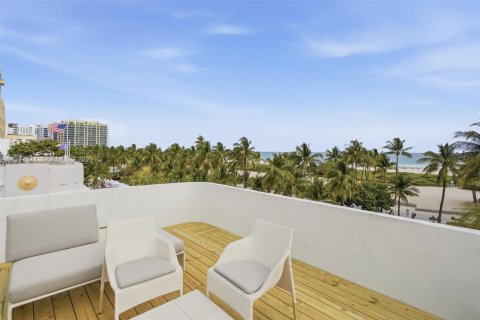 Condominio en Miami Beach, Florida, 4 dormitorios № 2089520