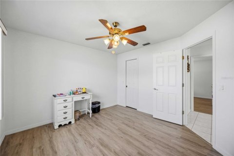 Casa en venta en Port Charlotte, Florida, 3 dormitorios, 168.34 m2 № 2139852 - foto 21