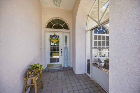 Casa en venta en Port Charlotte, Florida, 3 dormitorios, 168.34 m2 № 2139852 - foto 2