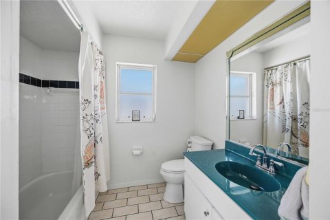 Casa en venta en Port Charlotte, Florida, 3 dormitorios, 168.34 m2 № 2139852 - foto 23