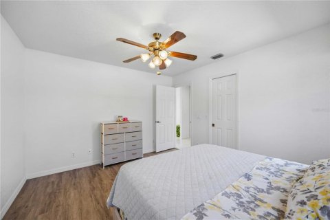 Casa en venta en Port Charlotte, Florida, 3 dormitorios, 168.34 m2 № 2139852 - foto 18