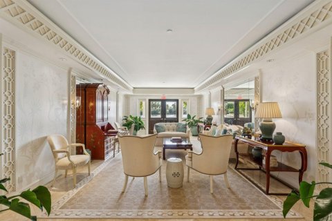 Condo in Palm Beach, Florida, 3 bedrooms № 2374297 - photo 25