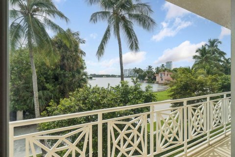 Condo in Palm Beach, Florida, 3 bedrooms № 2374297 - photo 4