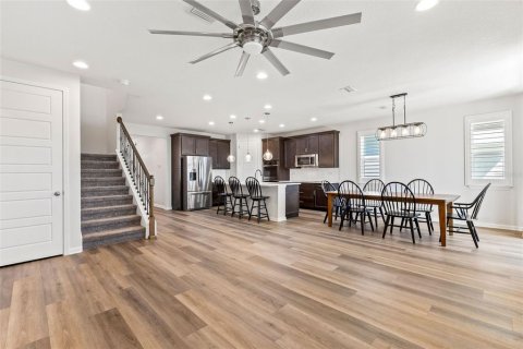 Casa en venta en Palm Coast, Florida, 4 dormitorios, 234.76 m2 № 1519237 - foto 5
