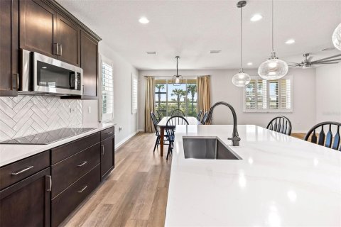 Casa en venta en Palm Coast, Florida, 4 dormitorios, 234.76 m2 № 1519237 - foto 4